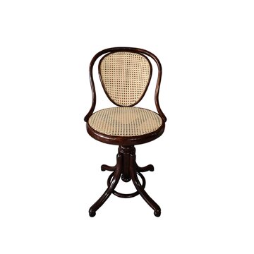 Krzesło thonet rattan po renowacji Krzesło thonet rattan po renowacji